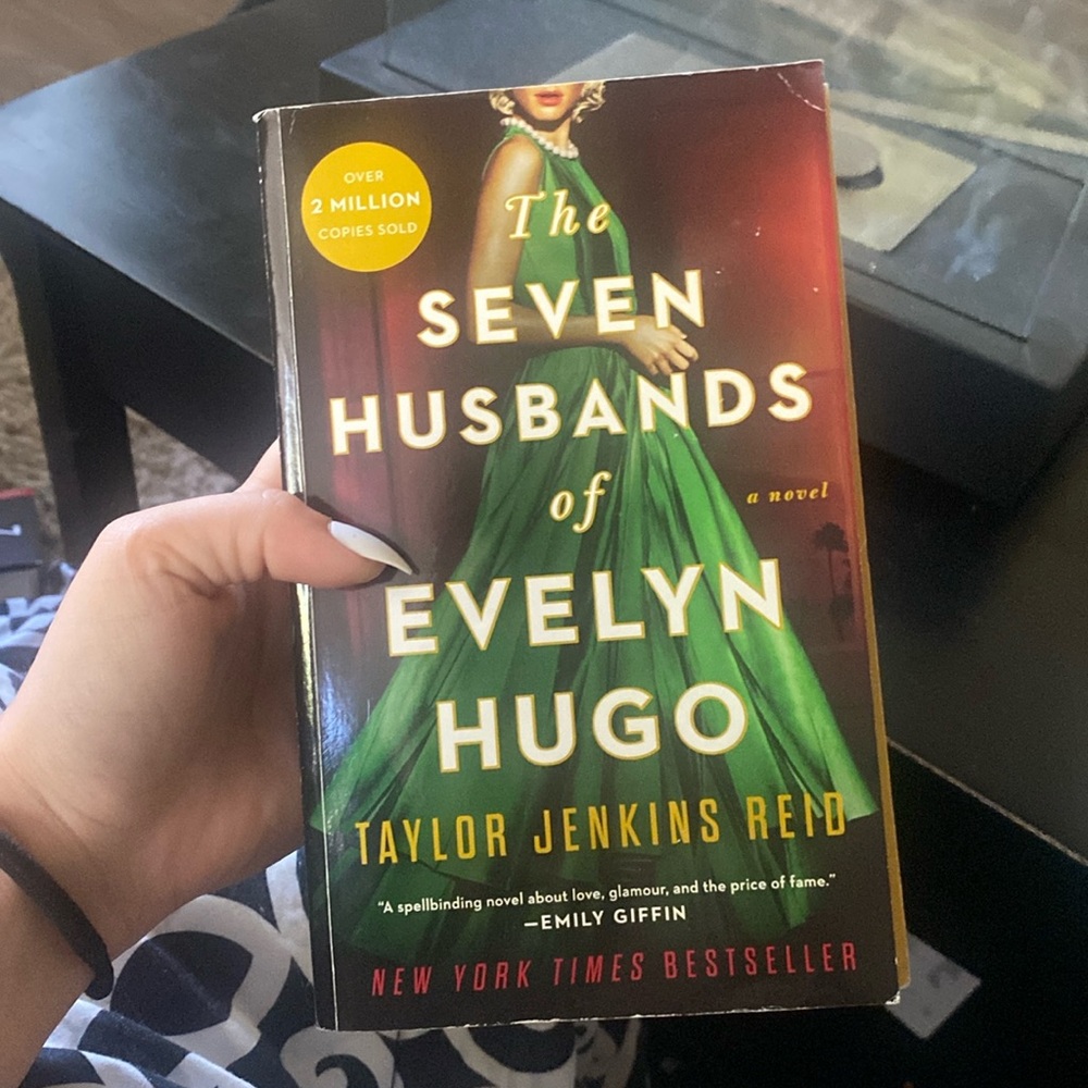 The seven husbands of Evelyn Hugo - Taylor Jenkins Reid